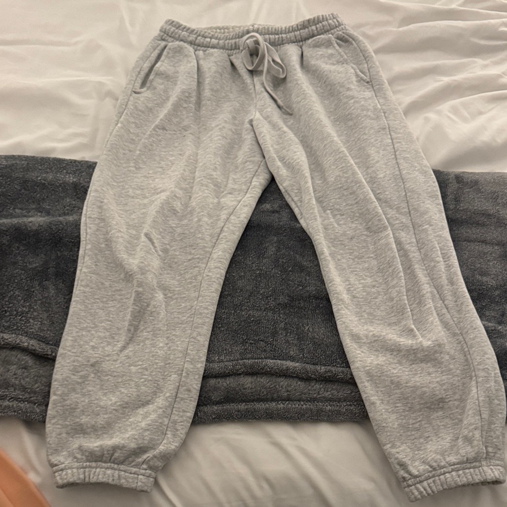 Fabletics Jogger Sweatpants - 3 different colors.